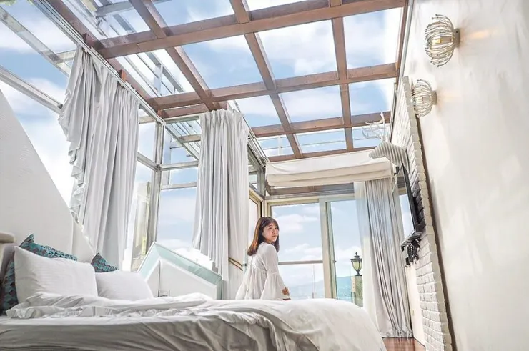 玻璃屋 水岸休閒飯店