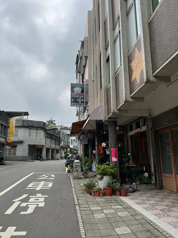 當天安靜的街道