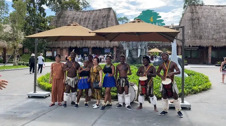 入口處表演活動