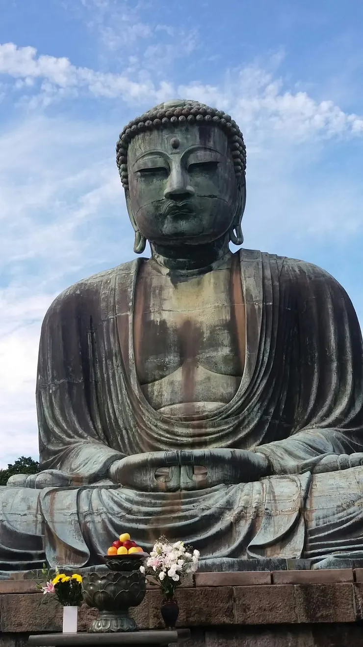 鐮倉是靠近東京近郊的好地方。有不同寺院、有紫陽花、有海、有灌籃高手的平交道、、、。有我可愛的回憶。