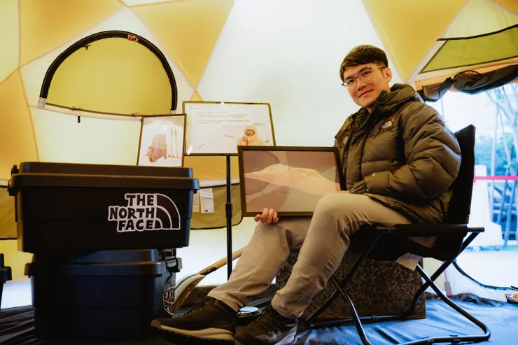 半圓頂基地帳內的小小攝影展