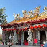 燕尾脊屋頂、剪黏彩繪細膩（圖片截圖於網路）