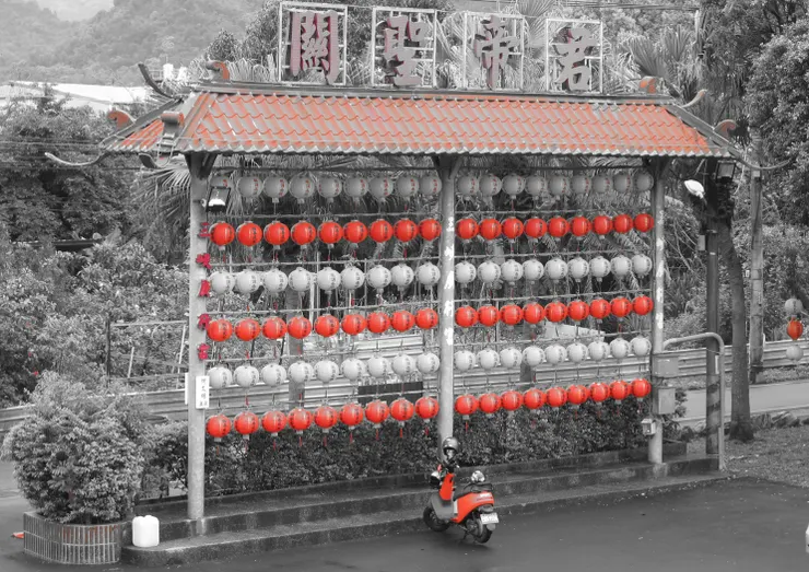 三峽廣行宮燈籠牆