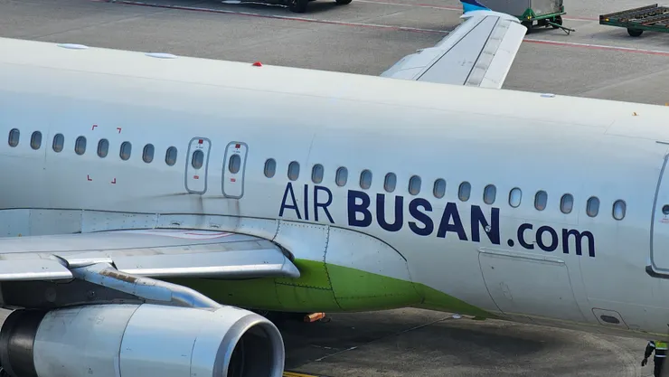 釜山航空空中巴士A320特寫!