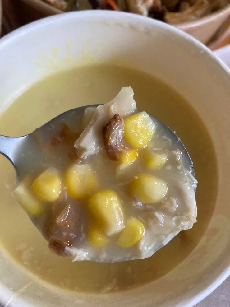 是「烤雞」玉米濃湯！