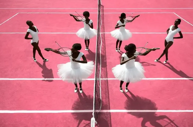 《過程》（The Process）透過舞蹈、網球與小提琴的交織，攝影師點出了「紀律」的核心價值。在他看來，這種日復一日的自律是生命前行的動力，更是實現人生願景與計畫的必要基石。