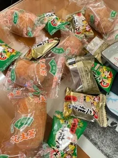 金門零食貢糖 麻荖（沒吃）