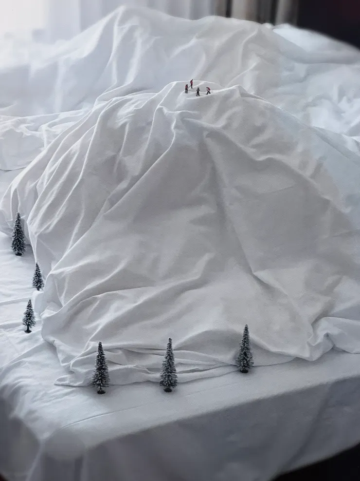在棉被山裡登山XD