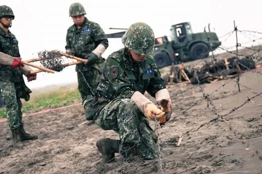 工兵構築工事，圖片來源：國防部https://army.mnd.gov.tw/pages/NewD.aspx?pkid=99f302c6-75c4-44b7-8b7b-f4973d2f2939