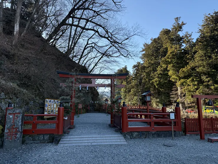 神橋渡橋受付。