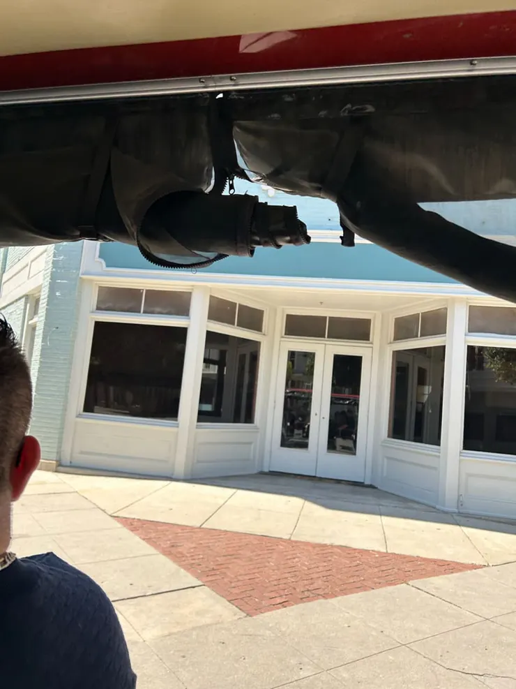 有看過安眠書店朋友 對這個布景有沒有很熟悉呀~這是Love的甜點店！