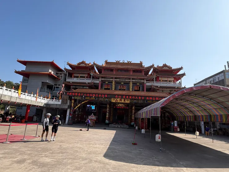 高雄東照山關帝廟