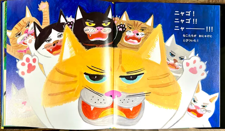 因為我們是貓，本來就是貓咪的形狀啊～～