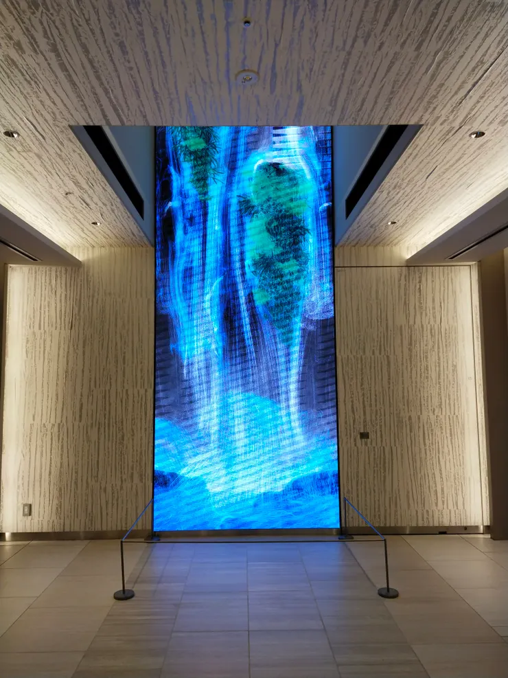 瀑布流水電視牆