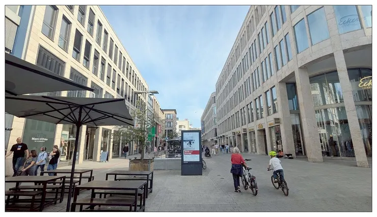 歐洲的街道給我一種優雅的fu~~