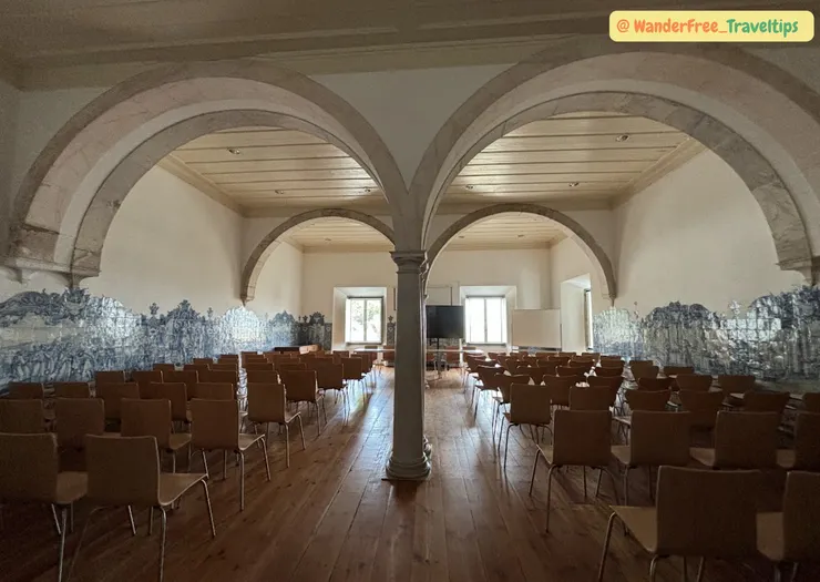 Evora大學教室內部仍保留過往樣貌