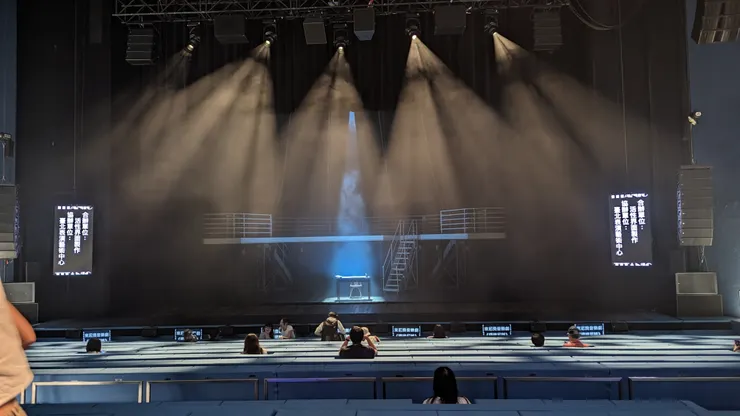 臺北表演藝術中心大劇院，4F A2區14排6號視野。