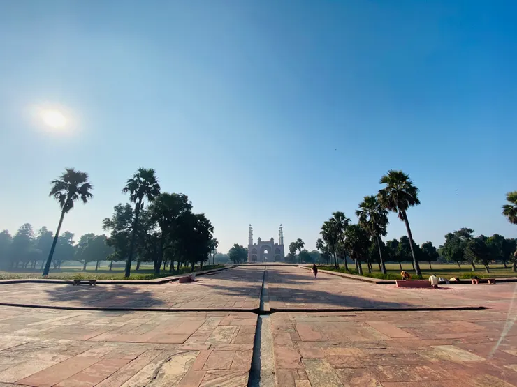 希金達拉Sikandra