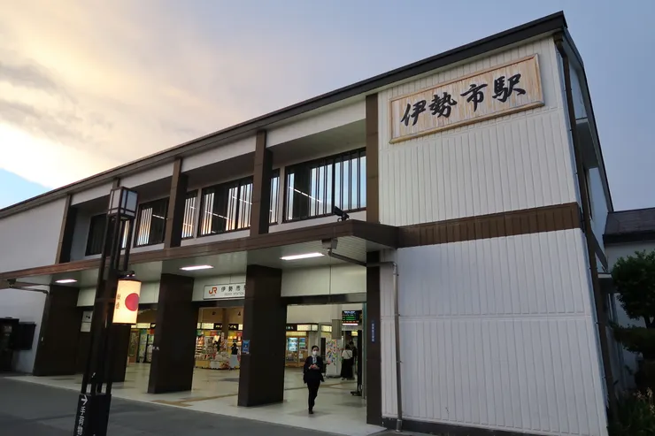 伊勢，主要是看神社。