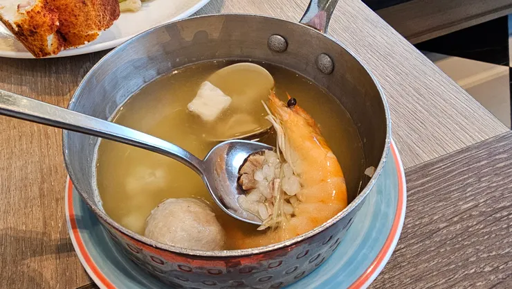 海鮮粥也很好吃一定要拿!