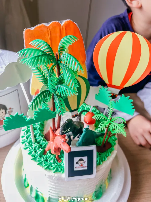 AR蛋糕 生日蛋糕 訂製蛋糕 翻糖蛋糕 敲敲蛋糕 星球蛋糕 蛋糕訂製 手工蛋糕 dessert365蛋糕 11