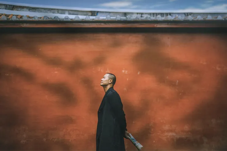 江振誠認為，料理最美的過程就在於時間，時間為勤勉的人帶來智慧，增進了可貴的觀察力，而人們往往忽略了在學習過程中投入時間的重要性。圖片來源：天下文化