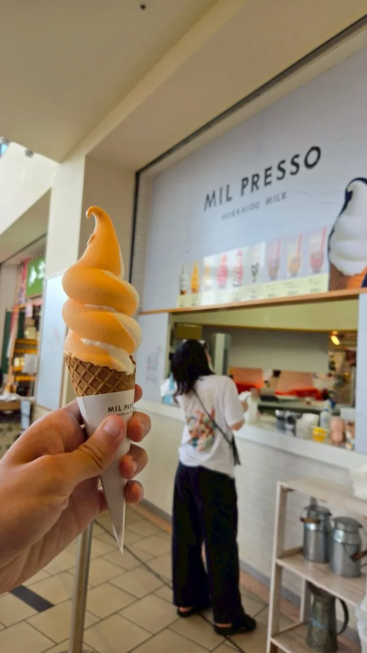 牛奶味與哈密瓜味超級濃郁的冰淇淋