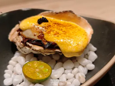 那碗牛筋飛魚子炒飯，成就了一頓完美的法式鐵板燒晚餐