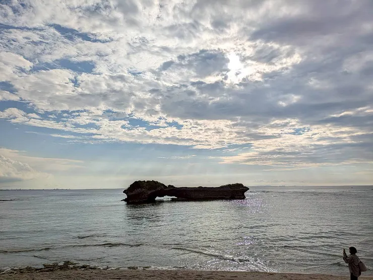 渡具知海灘_渡具知の中龍宮