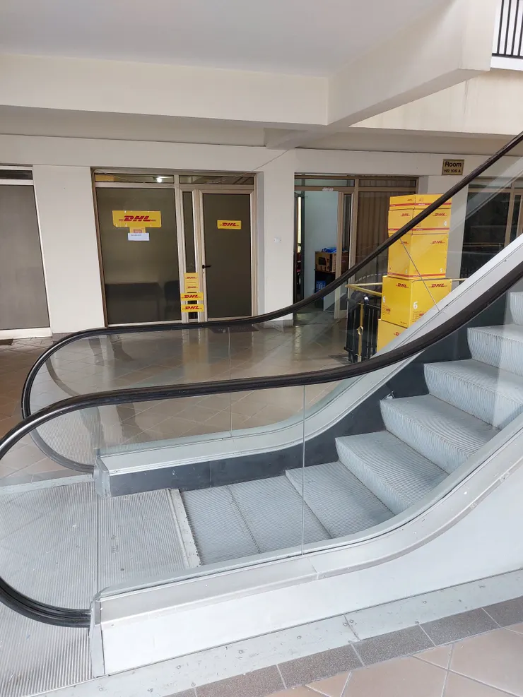 Addis Ababa其中之一DHL據點，位於Ethio China St.  Wube Berha餐廳樓上