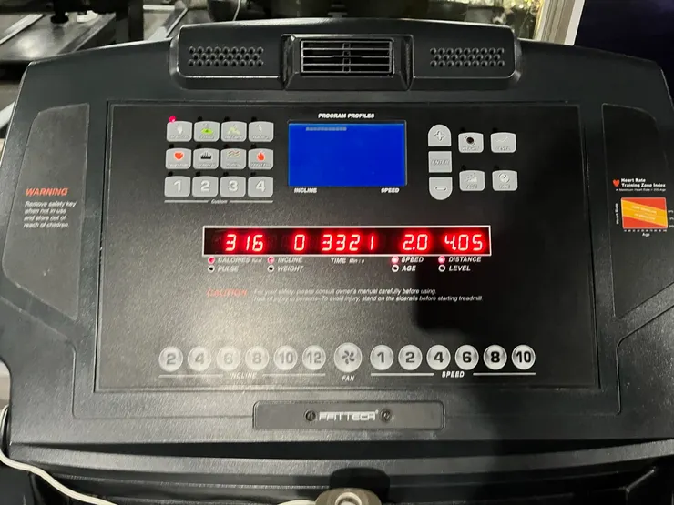 忙了一個禮拜終於能運動了，有種通體舒暢的感覺。