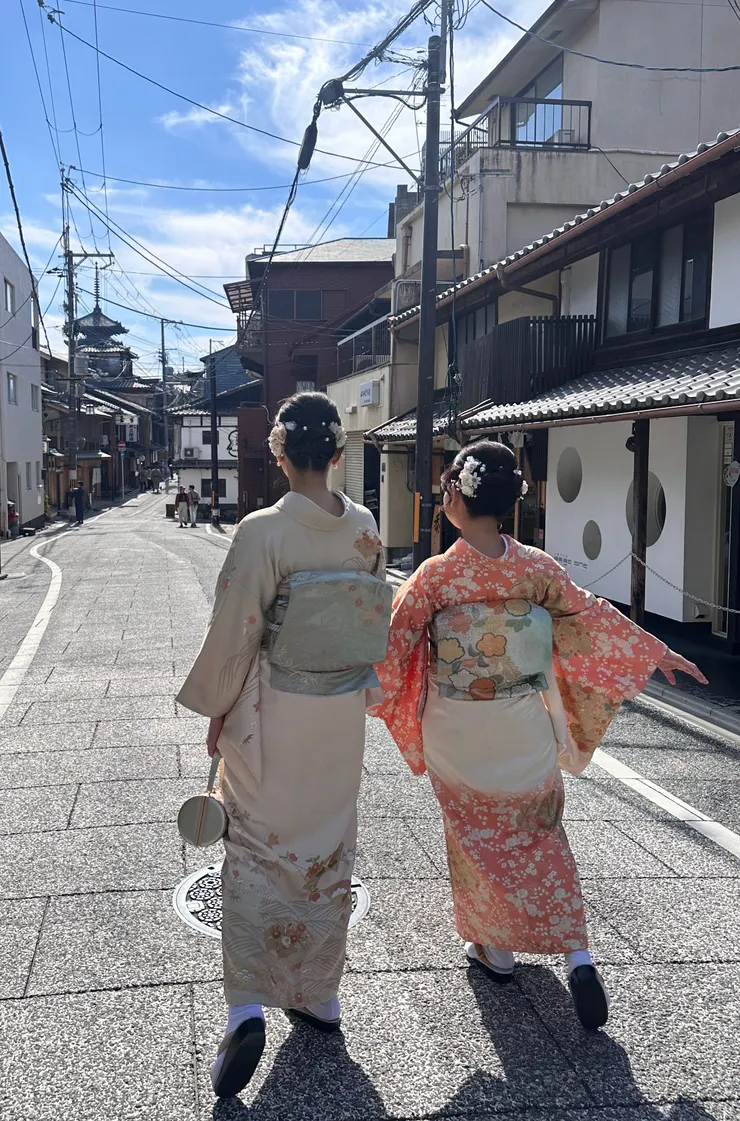 媽媽穿上和服後突然就變少女了~~(爸爸視角)