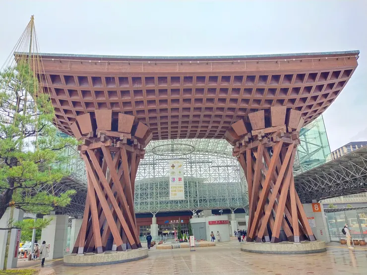 正面-白天的景象