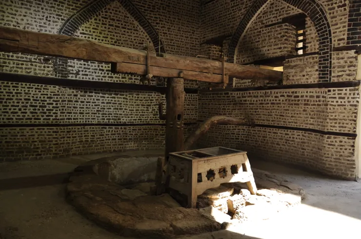 位於庭院裡的磨坊