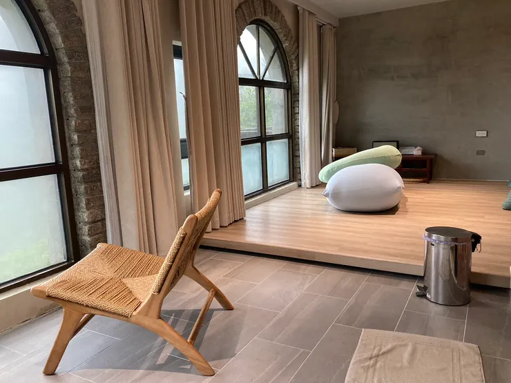 九份私藏52民宿海景房拱窗景色