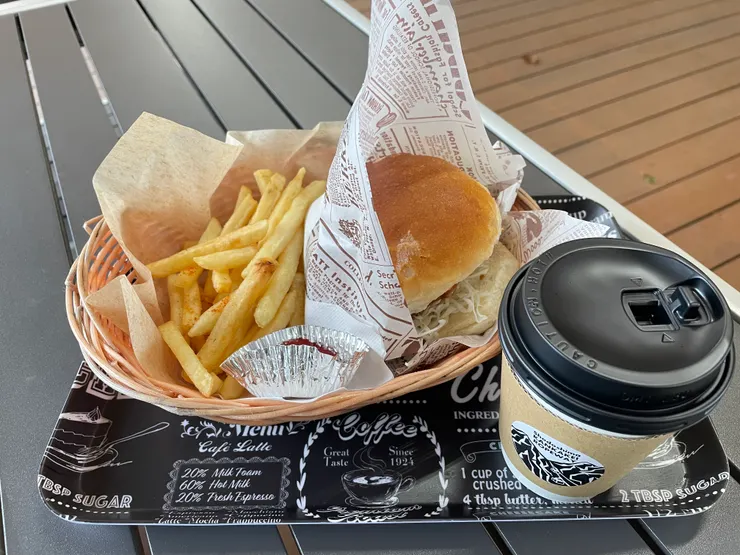 寒霞溪山上漢堡