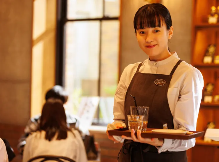 浪漫匿名者 | 評價 7/10 | awwrateed