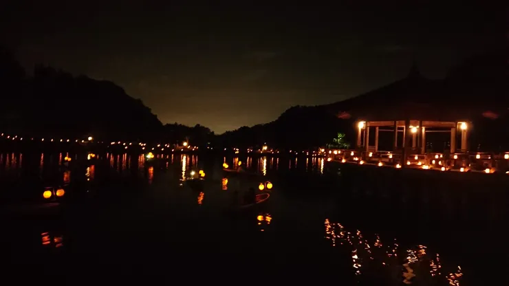 奈良燈花會(神社)