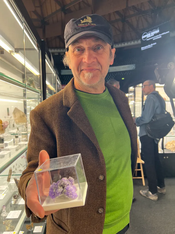 Lithos Minerals 創辦人的好朋友說這些義大利針綠礬都是採自他之手