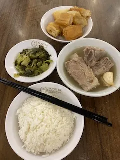 肉骨茶
