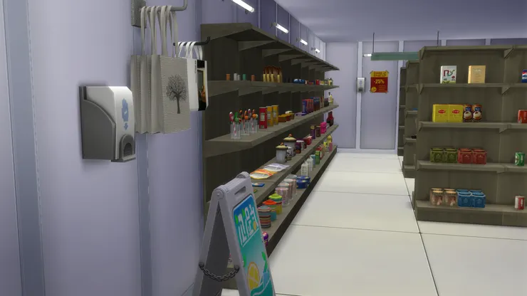 澳門超市的走道沒有很窄，也沒有很闊，但起碼比香港的好走。現在香港的推著購物車幾乎走不過。