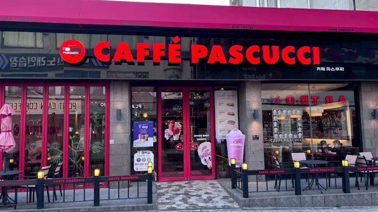 濟州島 CAFFE PASCUCCI 店門口