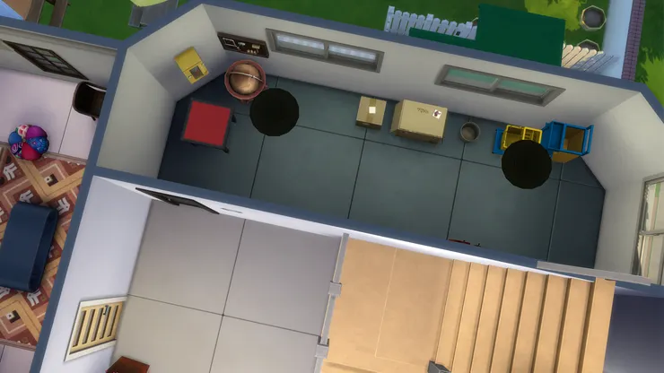 這個房間很是細小，又在樓梯後面。