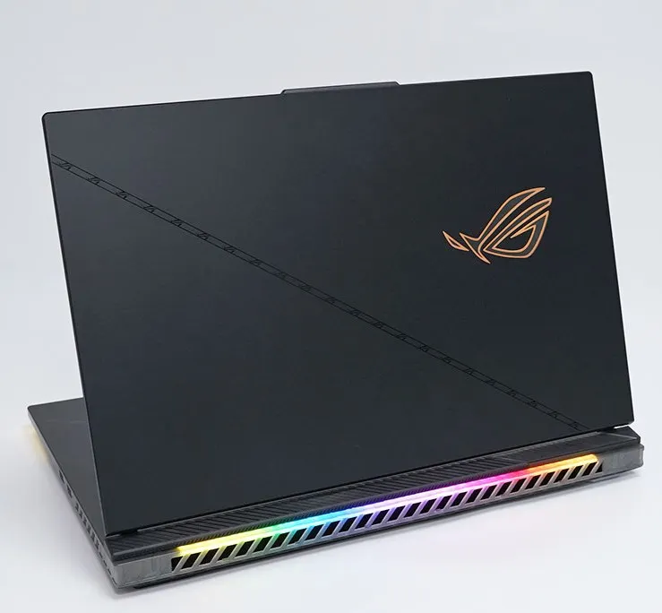 ROG Strix SCAR 18.ROG電競筆電