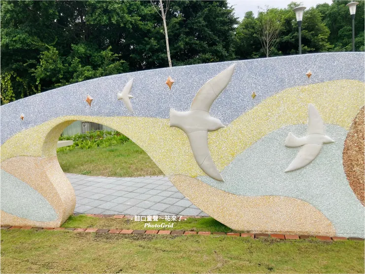 這些孔洞其實都可以讓孩子鑽來鑽去不亦樂乎。