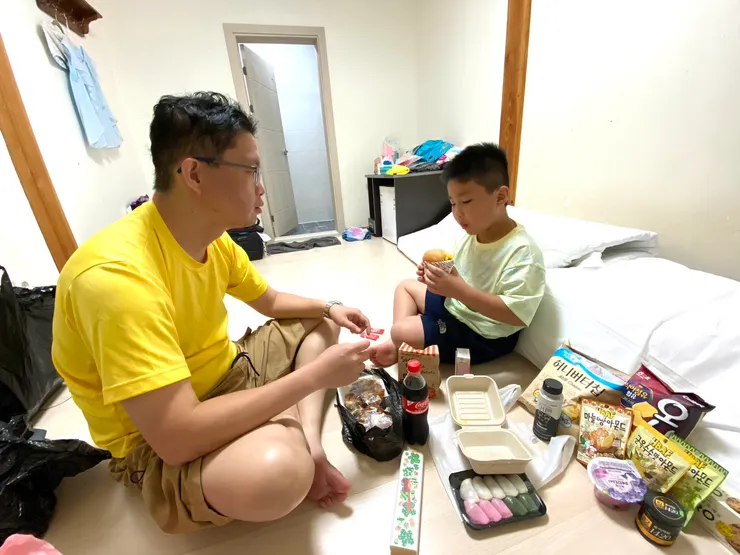 韓國旅遊每晚必備的宵夜親子時間