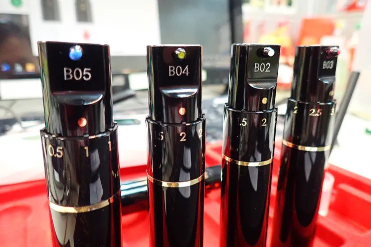 光療DIY│智繪美 O′2nails iN5+│5支變化出145色，APP智能選色大玩DIY光療