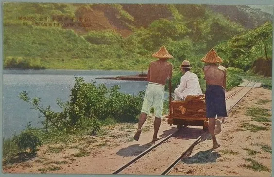 1930-40年代的輕便車（圖片來源：國家文化資料庫）