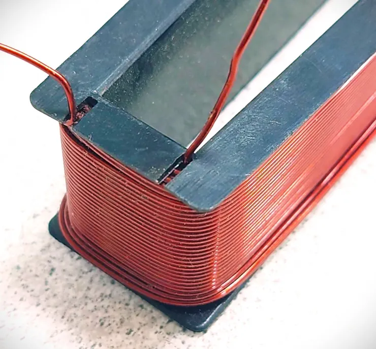 傳統線圈進出口線位置