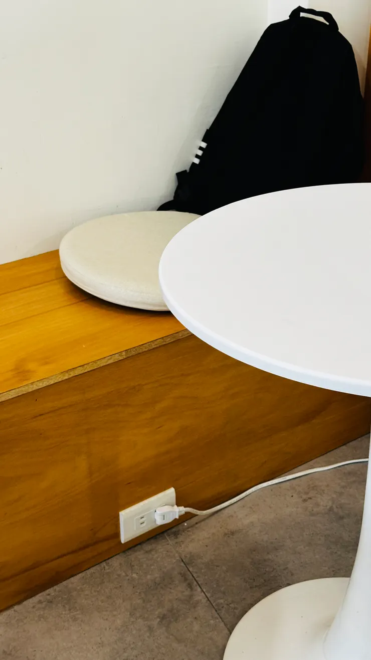 插座老電腦的救星啊!!